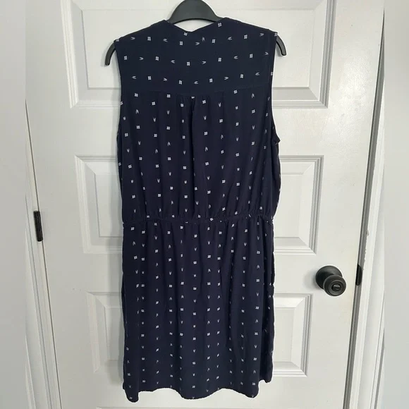 GAP  Sundress - Picture 2 of 4